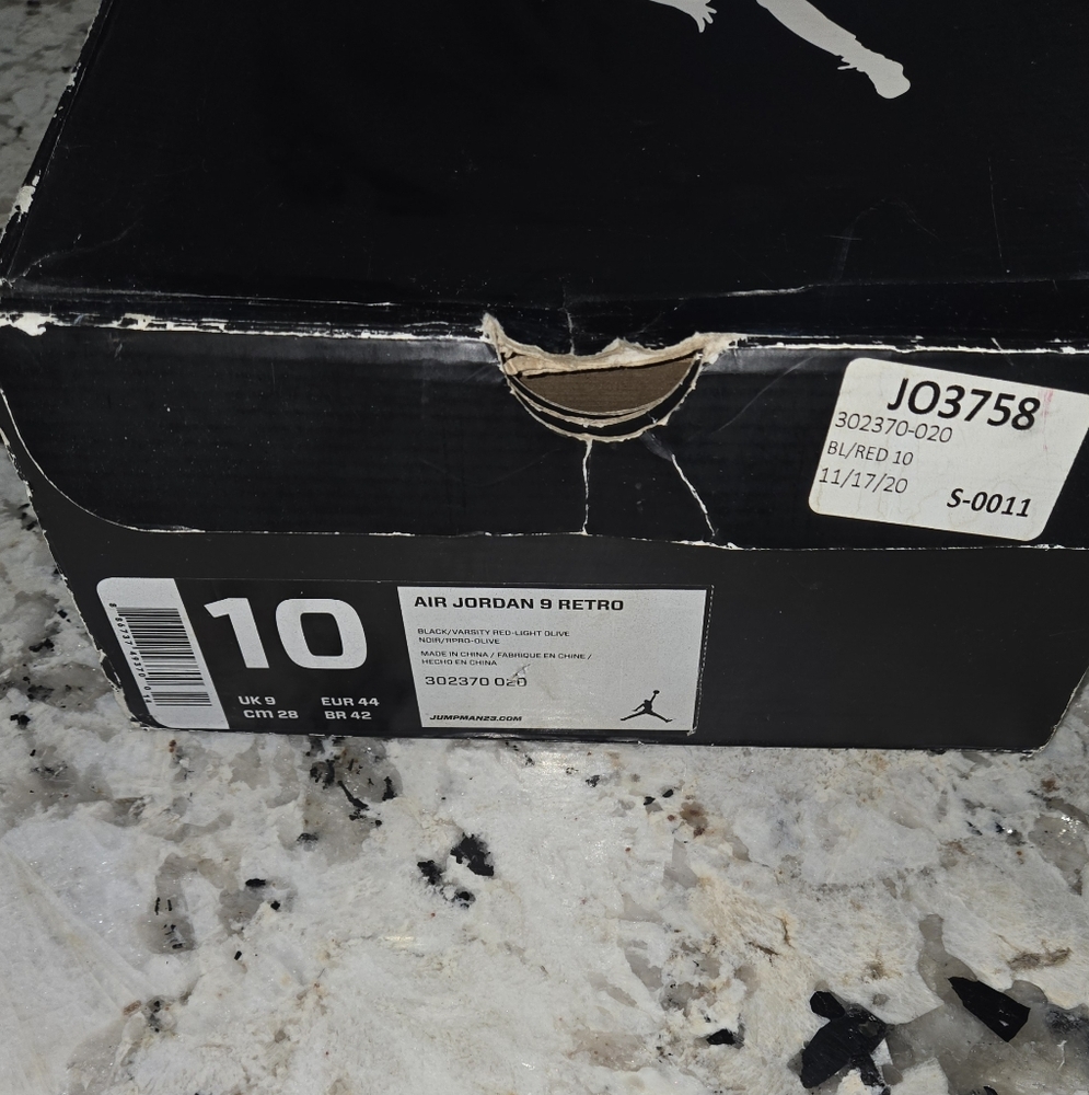 Jordan 9 - Picture 2 of 5